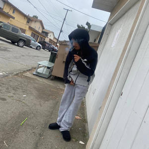 Off da henny freestyle (feat. Lulgwaupo) (Explicit)