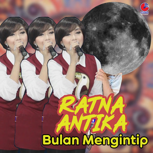 Bulan Mengintip