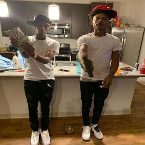 Wit GANG (Radio Edit|Explicit)