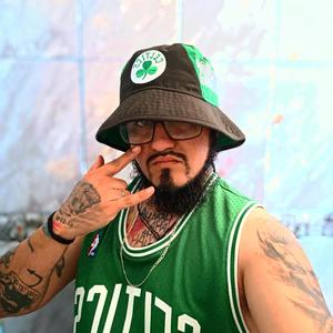 justificada rebeldia (feat. polux feat criztalino) (Explicit)