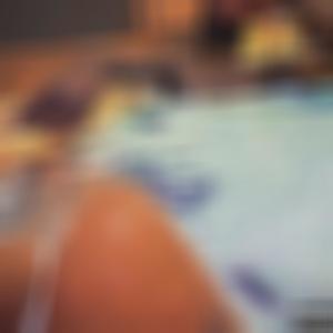 Gorgeous (feat. Tay Spades) (Explicit)