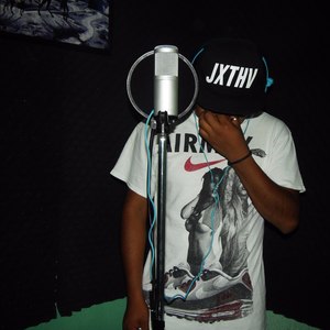 Entre Cuatro Paredes