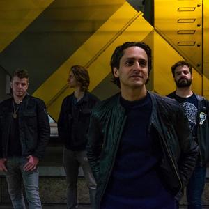 Kick Out (feat. Marieke Lightband)