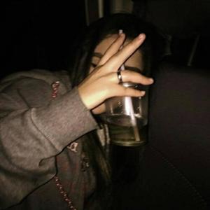 i like the me that im not (Explicit)