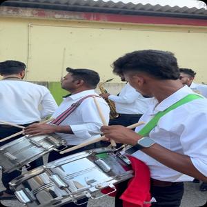 BAND VAJTAN GO NAVRYACHE MANDAV DARI AAGRI KOLI BRASS BAND