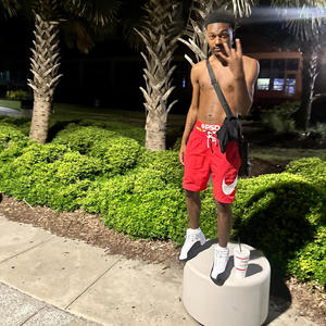 mention (feat. Lilofrmda4oe) (Explicit)