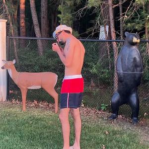 RUN TO THE MONEY (Explicit)