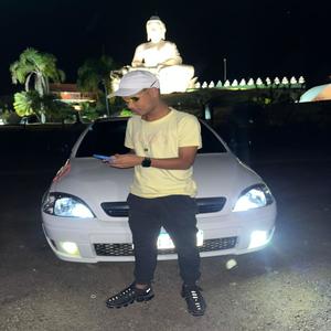 Menina Sapeca (feat. Mc Rogin Do Bf Oficial & Mc Gn)