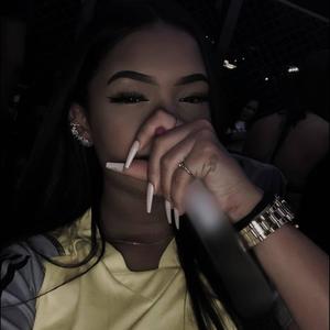 Famosinha Do Instagram (F7 De Caxias & DJ Pk De Campos)