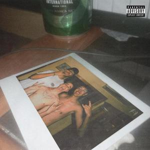 TAMOS BROKE (feat. edddiee, litoxx & rizwxn) (Explicit)