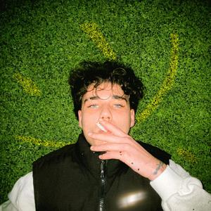 HER SEYE RAGMEN (feat. Arel) (Explicit)