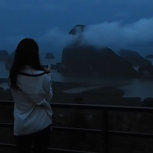 กอดชั้นไว้ที