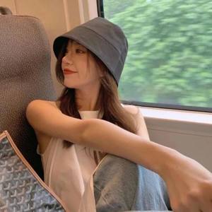 除了春天爱情和樱花