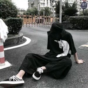 我们都在努力的活着