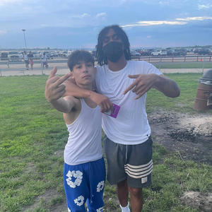 Skateboard (feat. Yen34) (Explicit)