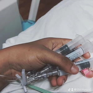 Lonely nights (feat. AtrMarz) (Explicit)