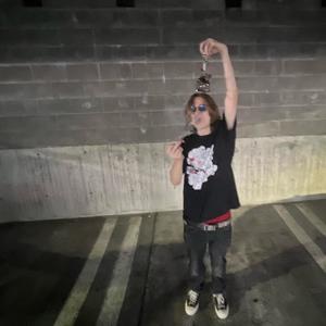 DROPPEDOUTTASCHOOL (feat. ARKADIUS) (Explicit)