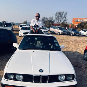 Trip to Mozambique (feat. Phoenix SA) (Explicit)