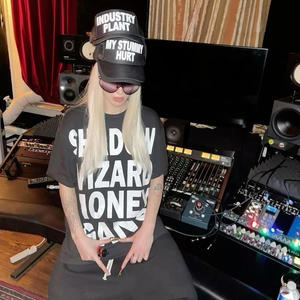 risky (feat. walker) (Explicit)