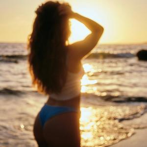 7HDM (feat. Phats & Huyenn) (Explicit)