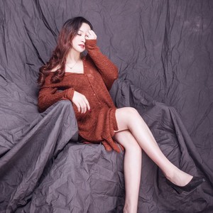 爱上了你却伤了自己