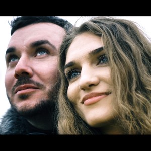 Ca O Floare(feat. Delia Corsale)