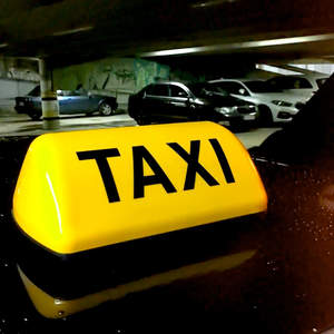 Taxi
