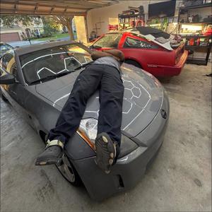 im trippin up (Explicit)