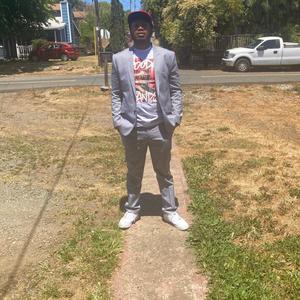 What You Wanna Do(feat. WaloEscobar) (Explicit)