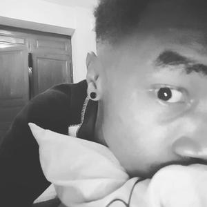 No te pienso (feat. Faru Beatz) (Explicit)