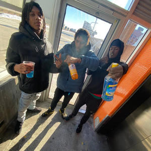Party crasher (feat. Stackzz) (Explicit)