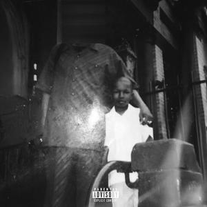 30 BELOW (feat. Turbeazy) (Explicit)