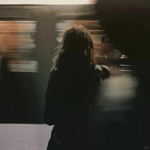 昼以继夜 (如果你也刚好抬头望)