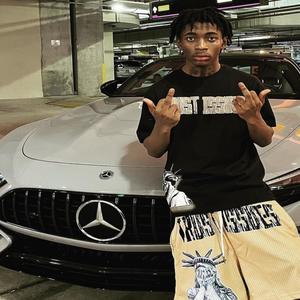 Shots 2 Whoever (feat. Swervo Flocca) (Explicit)