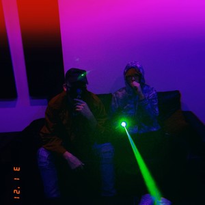 333Toast - Hit the Dotte(feat. Vvese) (Explicit)