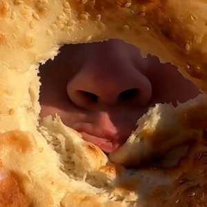 Бакенбарды из песка