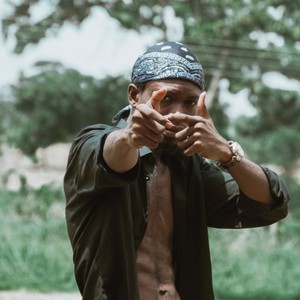 Low Key (feat. Jayknows) (Explicit)