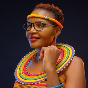 Ye Kayelyeciing Yeyin (Favour)