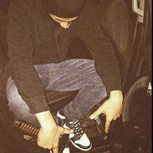 Switchin cars (Explicit)