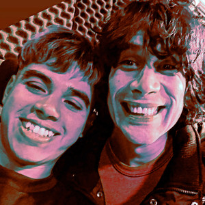 Me Voy de Gira Con Lucas