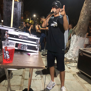 A chuva cai (Explicit)