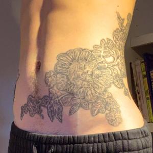 these artists want to tattoo me for cheap (Explicit)