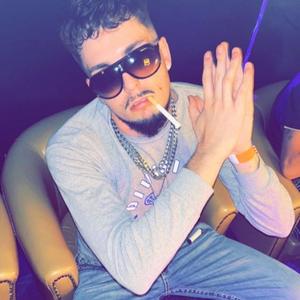 KISS ME TRU THE BLUNT (feat. yyy891 & El WiWi) (Explicit)