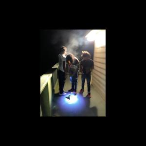 Punching (feat. Liltwinn) (Explicit)