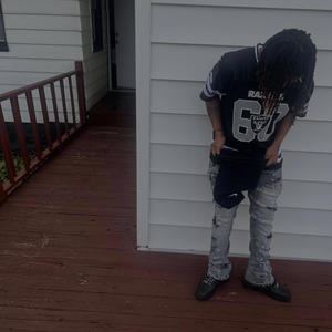 Riding Wi Houndz (feat. tankbegrittin & Lil manman) (Explicit)