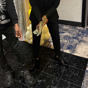 ifeellikeicanfly (feat. whyjugg) (Explicit)