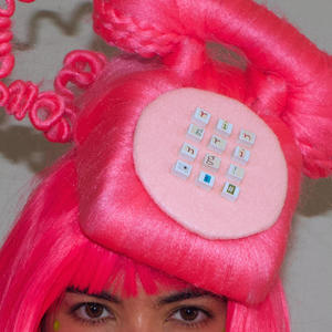 Ring Ring (feat. Heirflow) (Explicit)