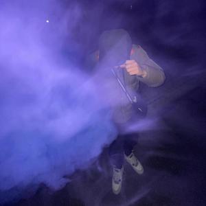 Ready To Blitz (feat. stxrboy vlone) (Explicit)