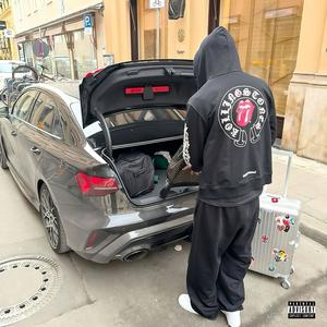 XL BAGS (Explicit)