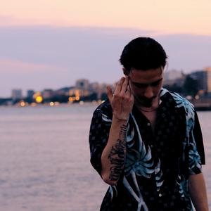 PHOENIX (feat. Akio) (Explicit)